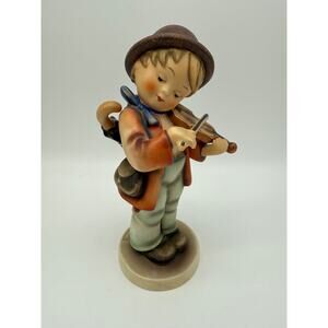 Vtg Goebel Hummel Porcelain #2/1 "Little Fiddler" W Germany Figurine Collectible